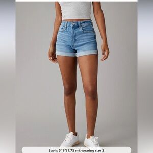 American Eagle Mom Shorts Women's Size 4 Blue Denim Cuffed Stretch Mid Rise